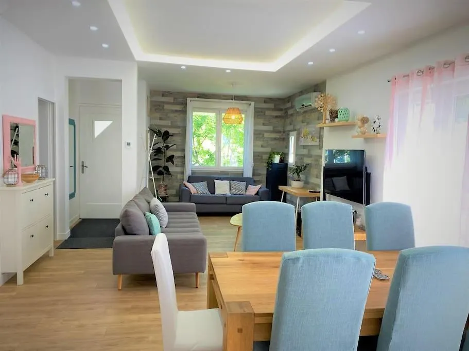 Villa Maison Avec Piscine Et Parking A 1,3Km Des Plages à Cagnes-sur-Mer